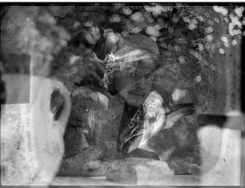 Портрет с форельюphoto preview