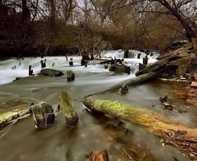 природа, пейзаж остатки водяной мельницыphoto preview