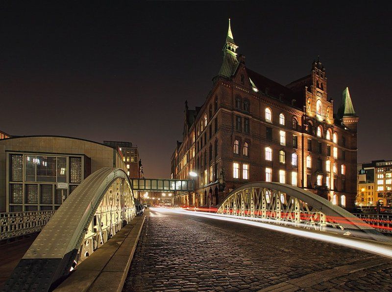 германия, гамбург, мост, ночь из серии каналы и мостыphoto preview