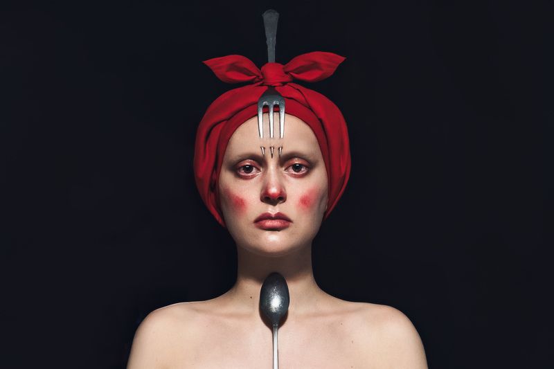 арт портрет, с вилкой, арт фотография Аллюзия на  живописьphoto preview
