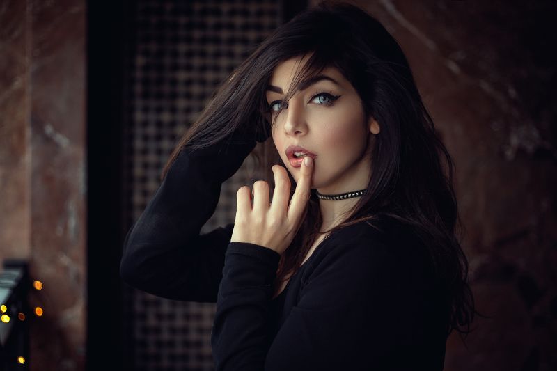 portrait,pose,brown, girl, istanbul, turkey Topaz Arbellphoto preview