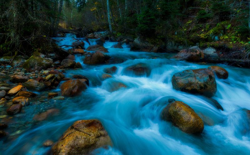 Вечер на горной речкеphoto preview