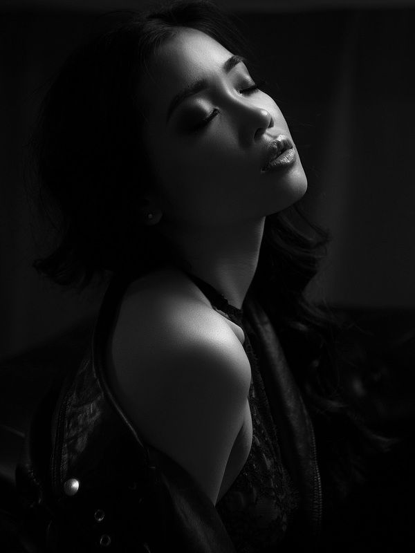 девушка, студийный портрет, ретушь Марианнаphoto preview