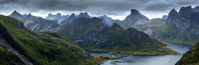 lofoten, summer, norway, cold, fjord, dark, rocks, mountains, lake, green, норвегия, север, фьорды, горы, north, лофотены, monkebu, moskenes, moskenesøya Зубастый горизонтphoto preview