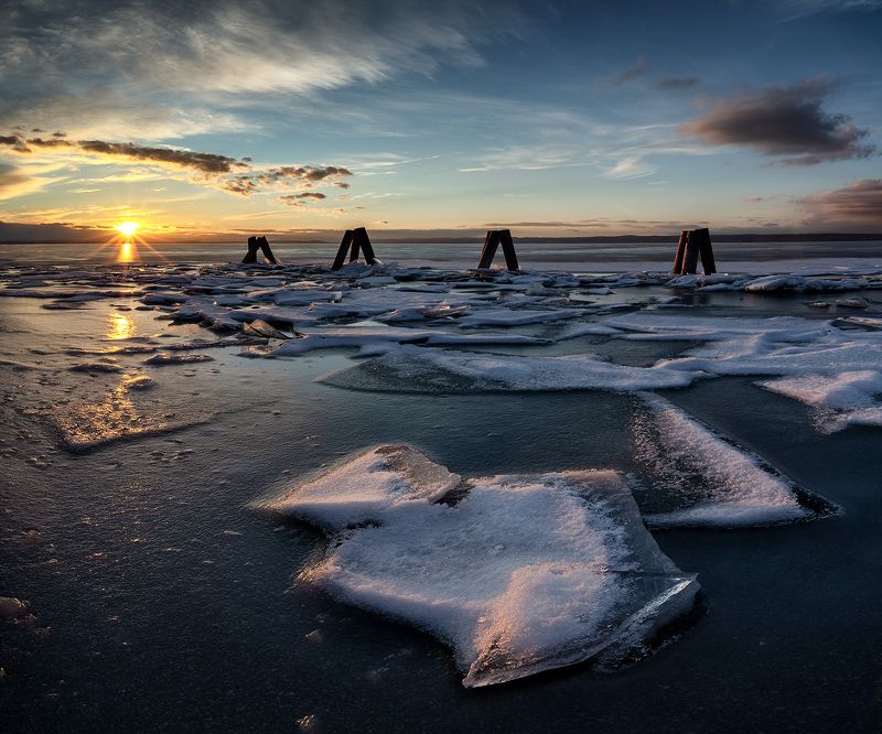 sunset,  landscape, nature, frozen, ice, closeup,  A frozen worldphoto preview