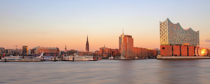 Вечер на Эльбе 1photo preview