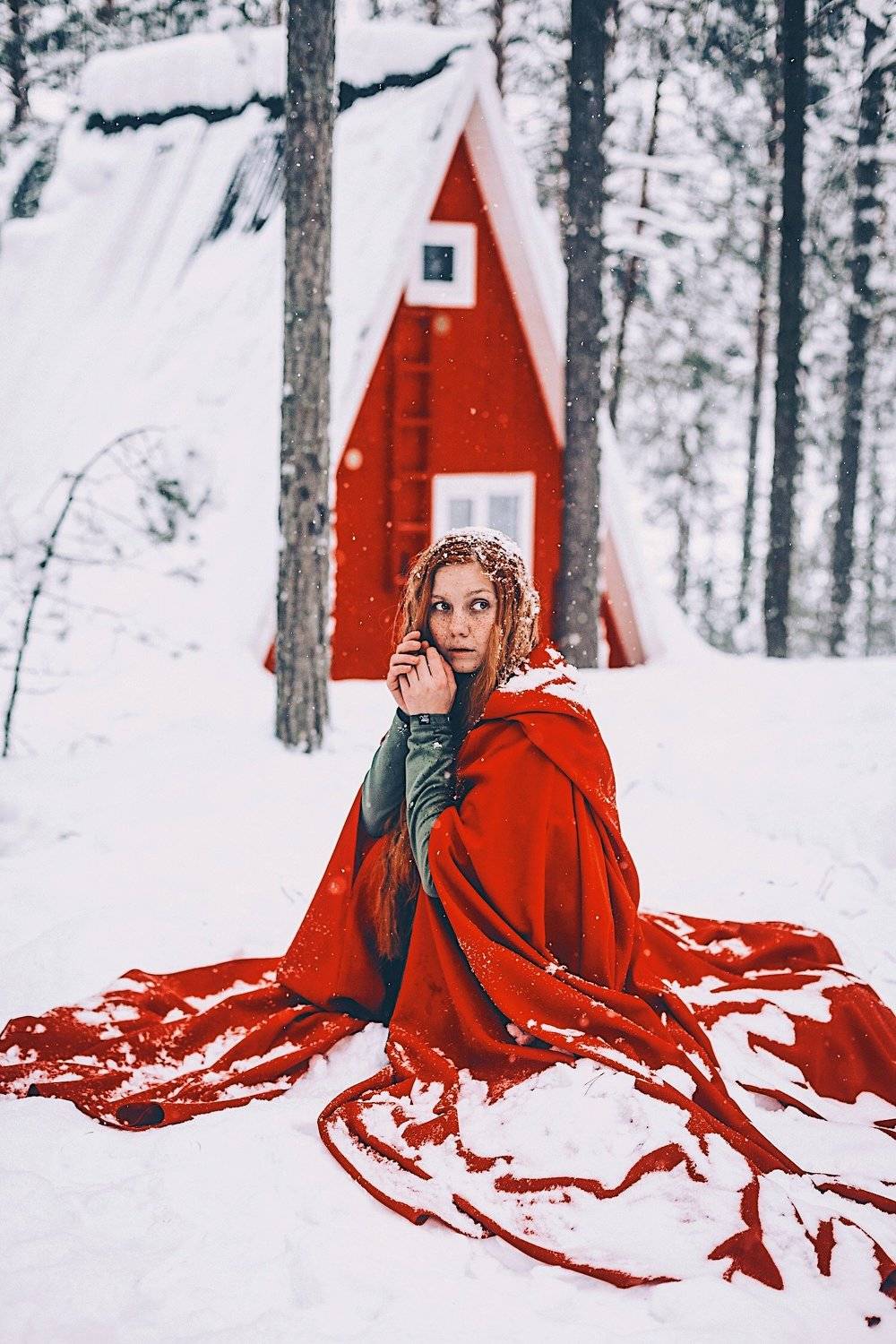 RedHood. Автор: Микаэлла Сперанская , Микаэлла Сперанская