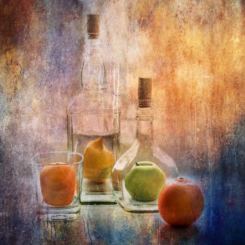 фото , цвет , натюрморт , бутылка , фрукты , стекло Натюрморт с фруктами и стекломphoto preview