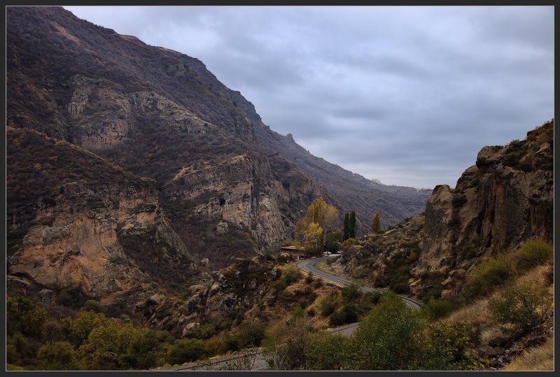 Армения. Дорога в горахphoto preview