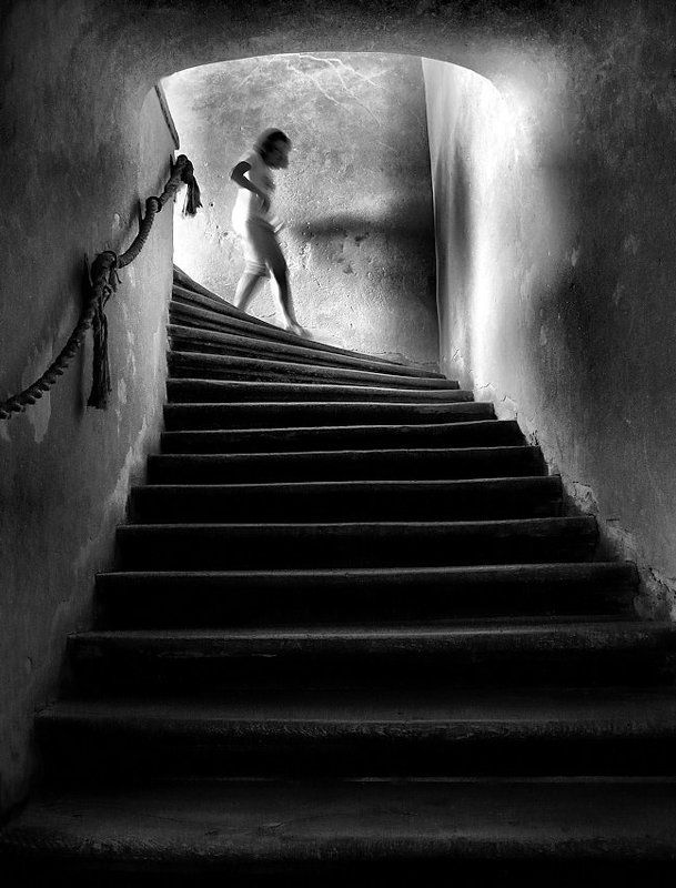 small deceptionphoto preview