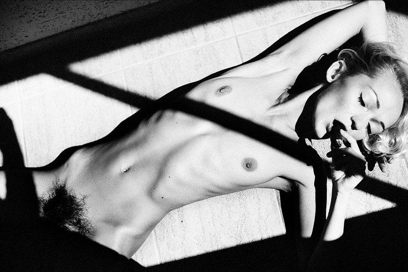 люминосити курила сигары и даже, говорят, писала стихи...photo preview