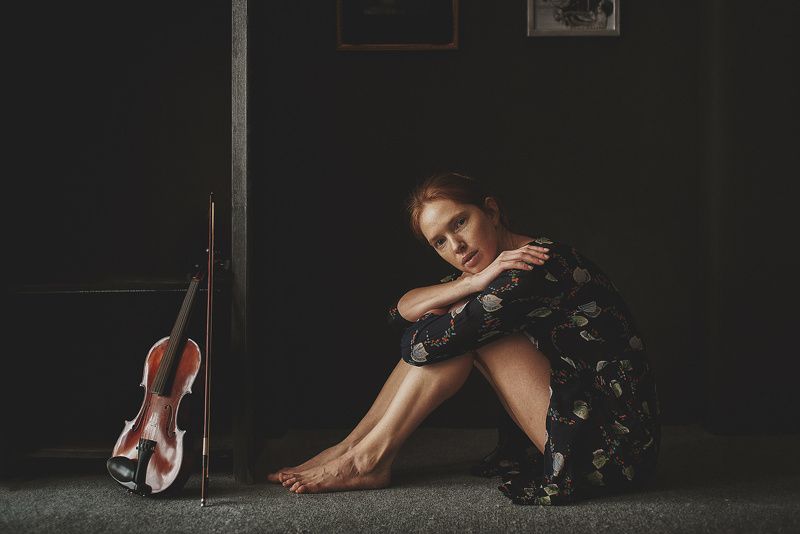 портрет, естественный свет, настроение, студия, скрипка, portrait, mood Дашаphoto preview
