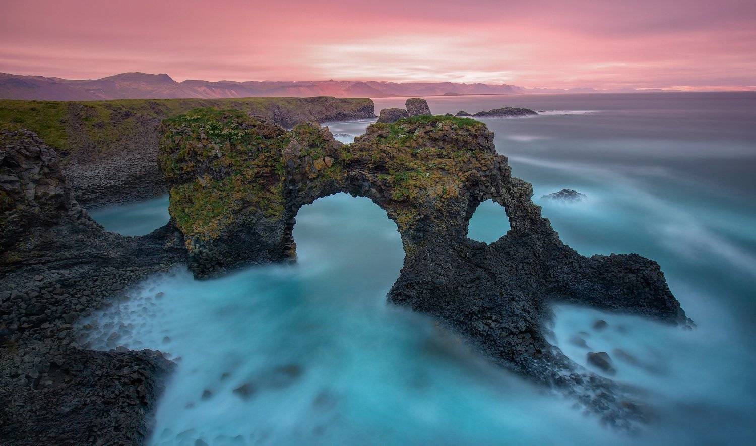 iceland, исландия, гатклеттур, gatklettur, Юрий (Phototours.pro) Шевченко