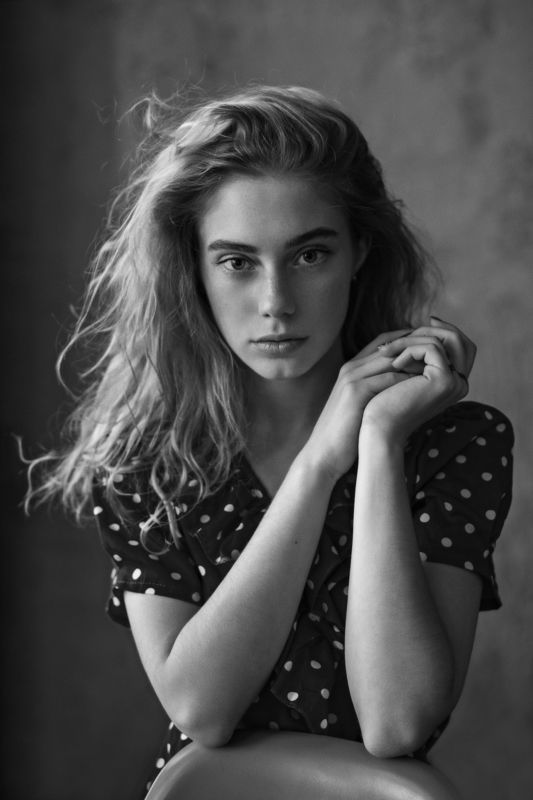 portrait, портрет, girl, indoor, studio, portraiture, nikon, девушка, молодость, ноябрь, bw, retouch, ретушь, чб Yevgeniaphoto preview