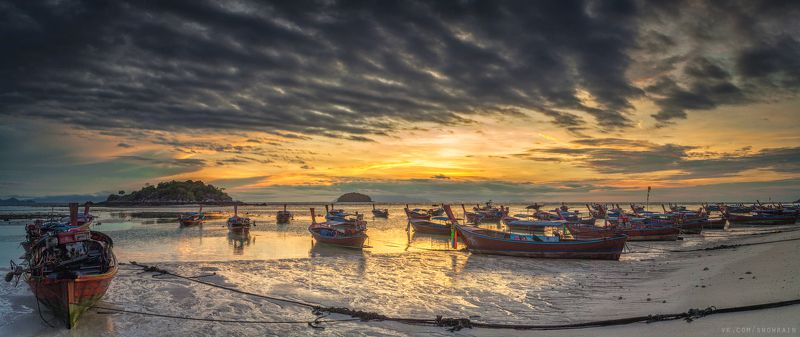 пейзаж, природа, облака, путешествия, travel, wildlife, nature, sky, clouds, landscape, море, океан, sea, ocean, thai Отлив на рассветеphoto preview