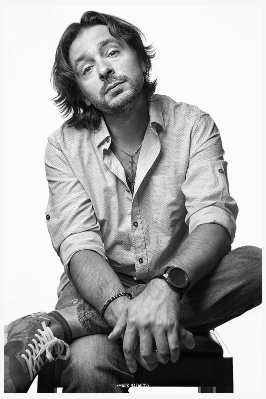 портрет, портретист, художник, черное-белое, ч-б, черно-белая фотография, марк назаров, александр баршак, актеры, актриса, театр, кино, звезды, фотосессии, фотопроекты Портрет Сашиphoto preview