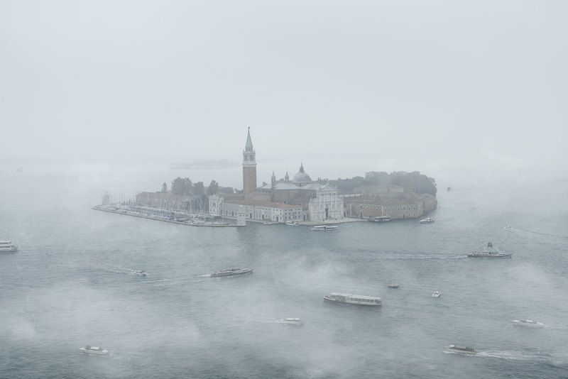 Venice Foggy days in Venicephoto preview