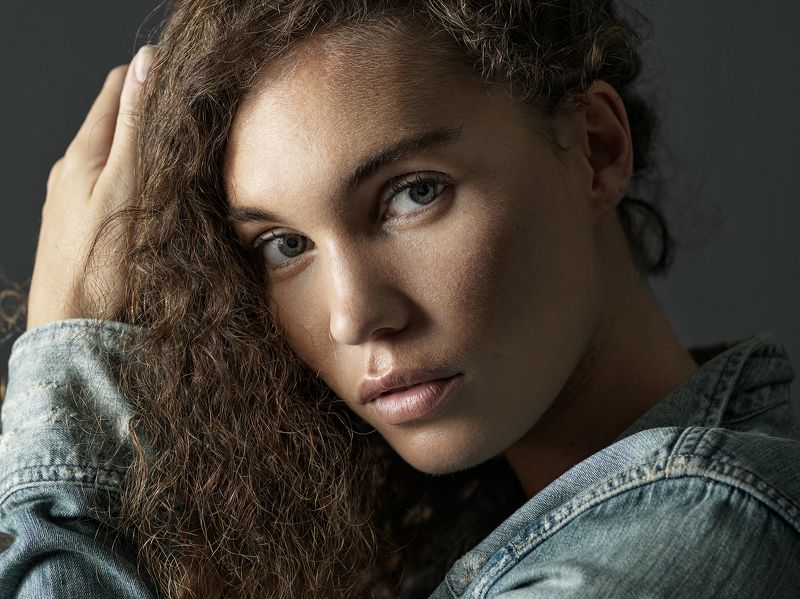 Beauty, Beauty Photographer, model, portrait, studio, lighting, makeup, hair, photography, photographer Sophiephoto preview