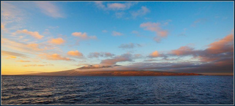 Застывший вулканphoto preview