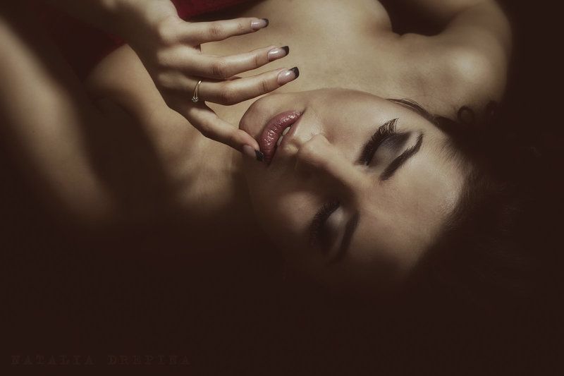 luxury, beauty, sexy, glamorous, down, coffee, chocolate girl Blissphoto preview