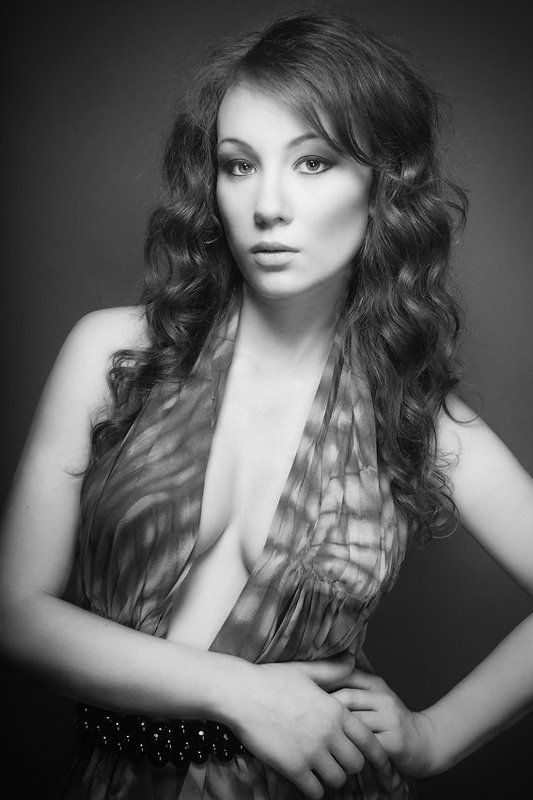 портрет, ч/б, девушка photo preview