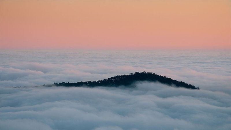 Над облаками. Вид с Ай-Петриphoto preview