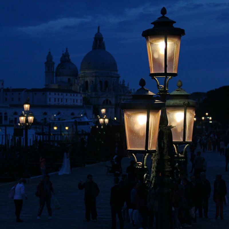 Венеция, фонари, вечер Огни Венеции фото превью