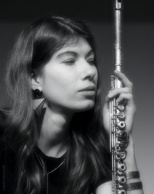 девушка, портрет, флейта, музыкант Flute passion фото превью