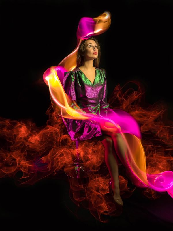 lightpainting, lightart, longexposure, nightphotography, light, night, portrait A dream in reality.photo preview