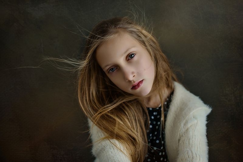 girl, portrait, eyes, look, photo preview