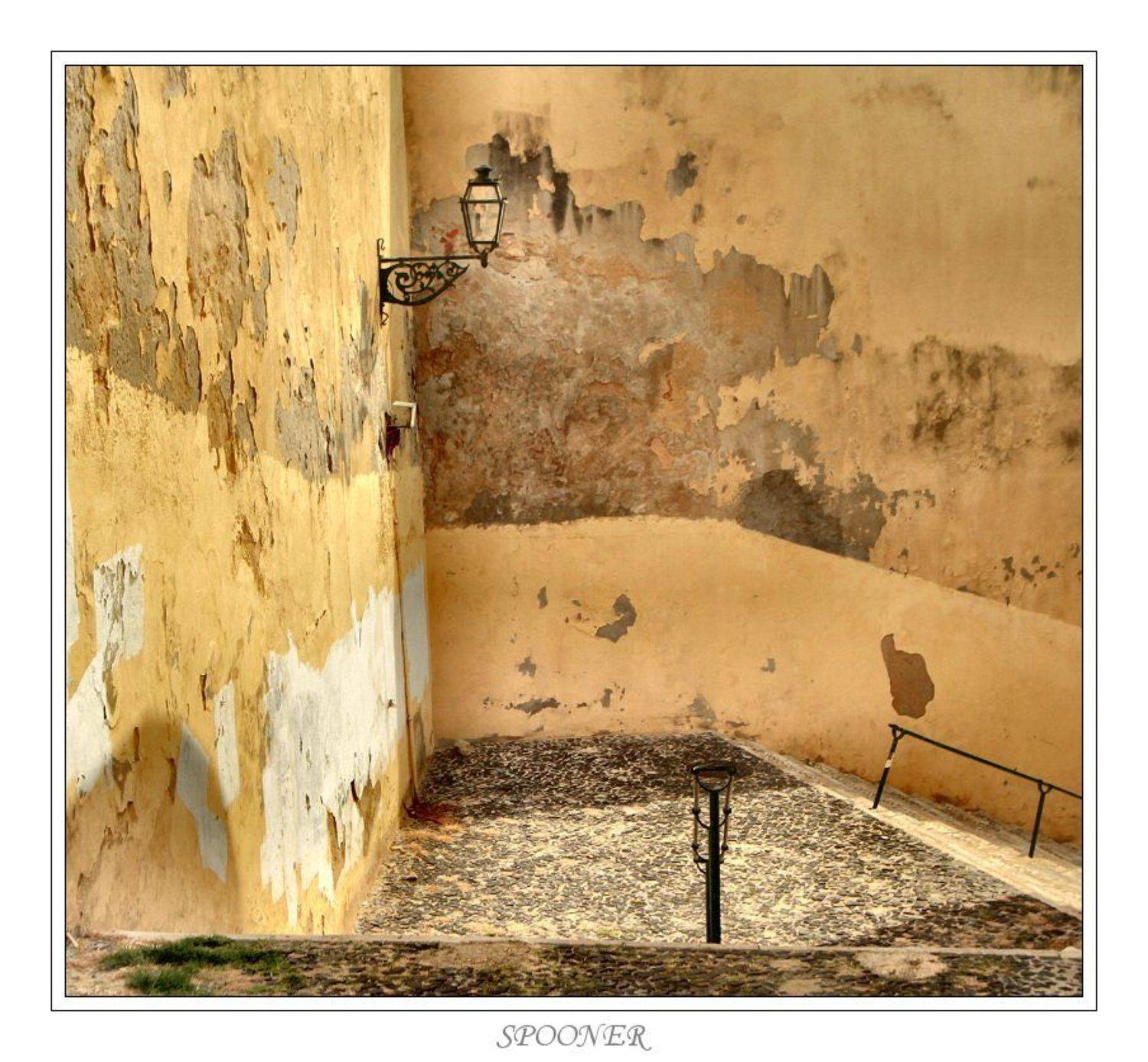 * * *. Автор: spooner , spooner