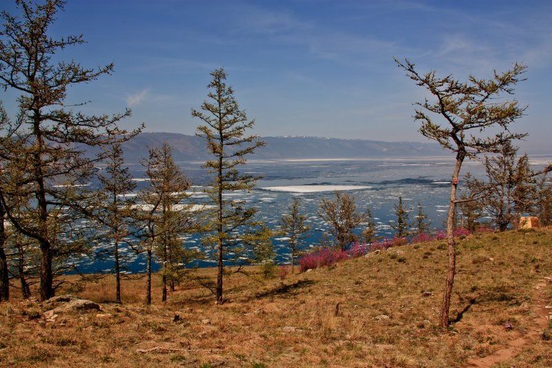 байкал. малое море,  остров огой Огой в начале летаphoto preview