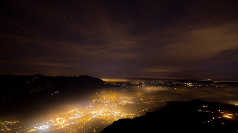 Geneva night lifephoto preview