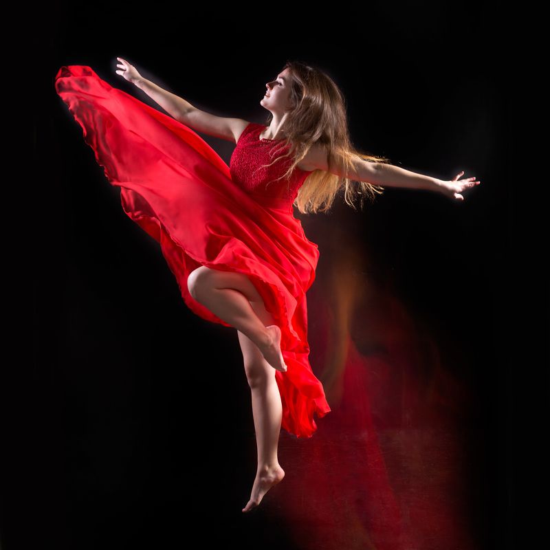 танец, красный, цвет,девушка, движение, динамика,олег_грачёв,canon canonlens, dance,girl, red,oleg_grachev Аннаphoto preview