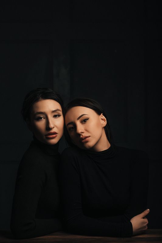 девушки, девушка, портрет,  женский портрет, сестры photo preview