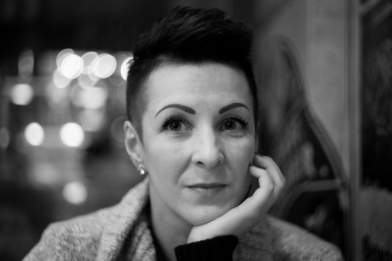 портрет женщина взгляд разговор  интересphoto preview