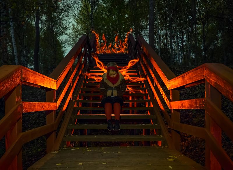 lightpainting, lightart, longexposure, nightphotography, light, night, portrait Burn everything with fire!photo preview