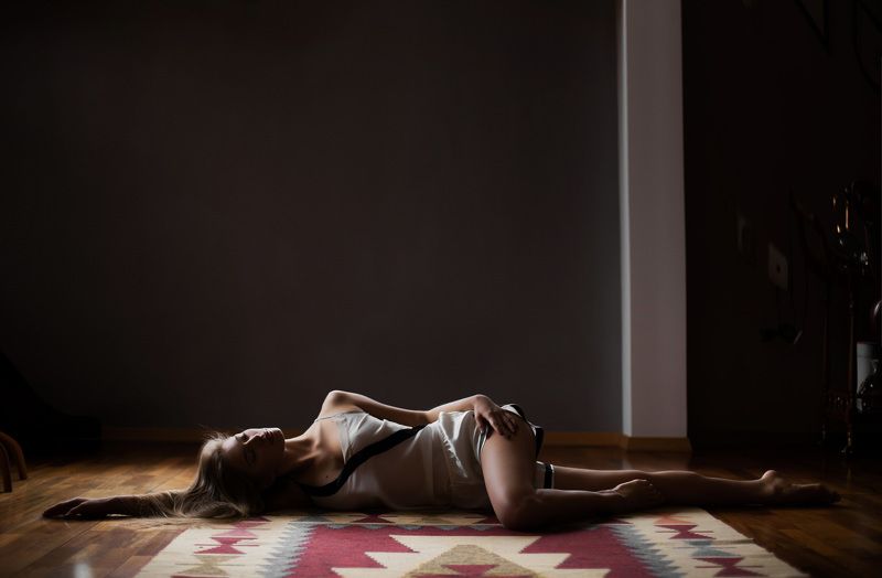 woman body light sexy  photo preview