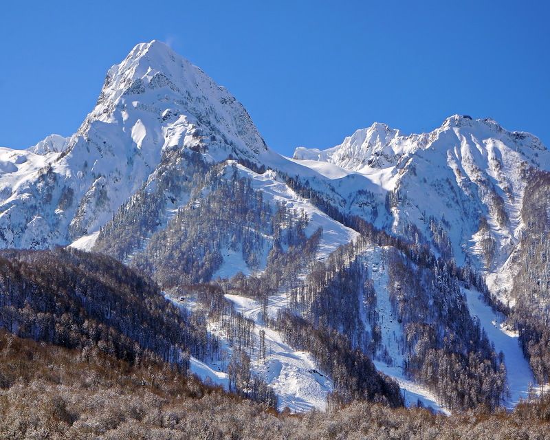 зима горы. На склонах г. Аибгаphoto preview