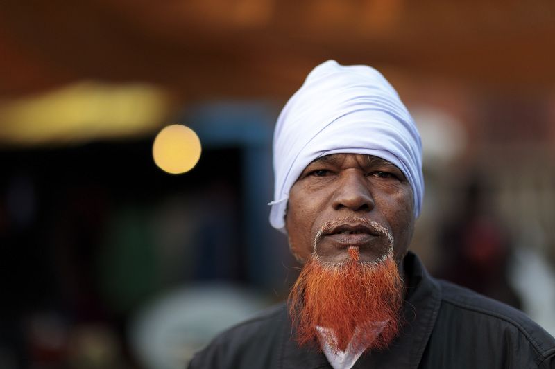 India, Candid, Markets, Portraits,  Flame of the Forestphoto preview