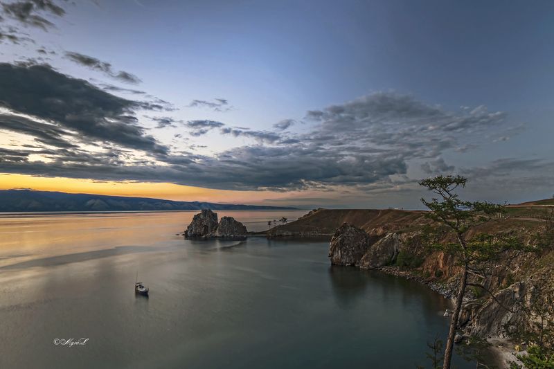 озеро, мыс, вечер, закат, пейзаж Вечер на мысе Бурханphoto preview