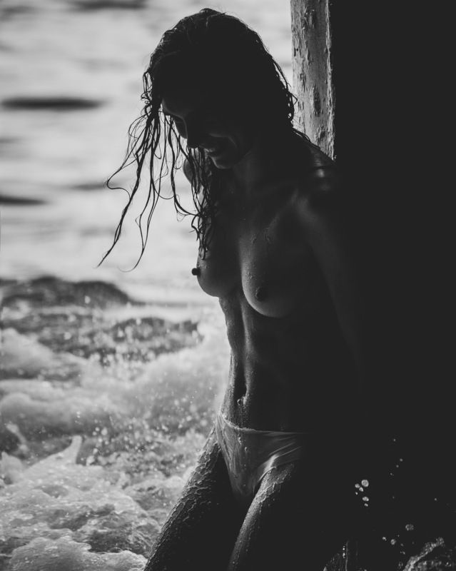 модель портрет стиль арт модель море чб photo preview