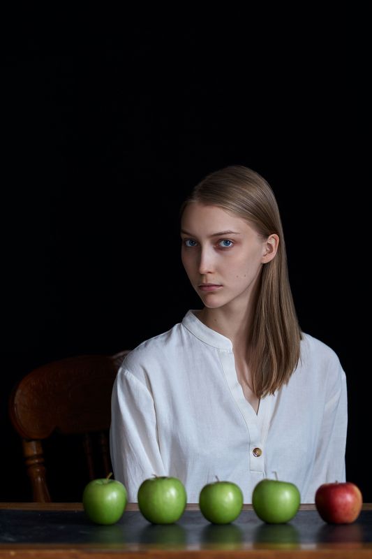 девушка, глаза, портрет, естественный свет, студия, portrait, girl, eyes, studio, sigma, sony, яблоки, apples Машаphoto preview