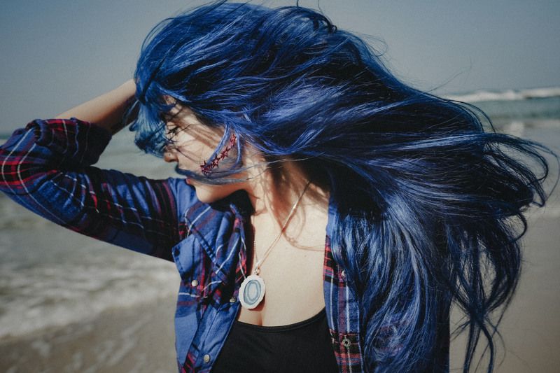 hair,  daydreaming,  attractive,  curly hair,  fashion model,  beautiful,  girl,  model,  young,  sexy,  cute,  glamour,  blue,  blue hair,  moving,  air Happiness In The Airphoto preview
