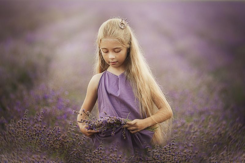 дети; детский портрет; детская фотография; детская фотосессия; зимняя фотосессия; Принцесса лавандовых полейphoto preview