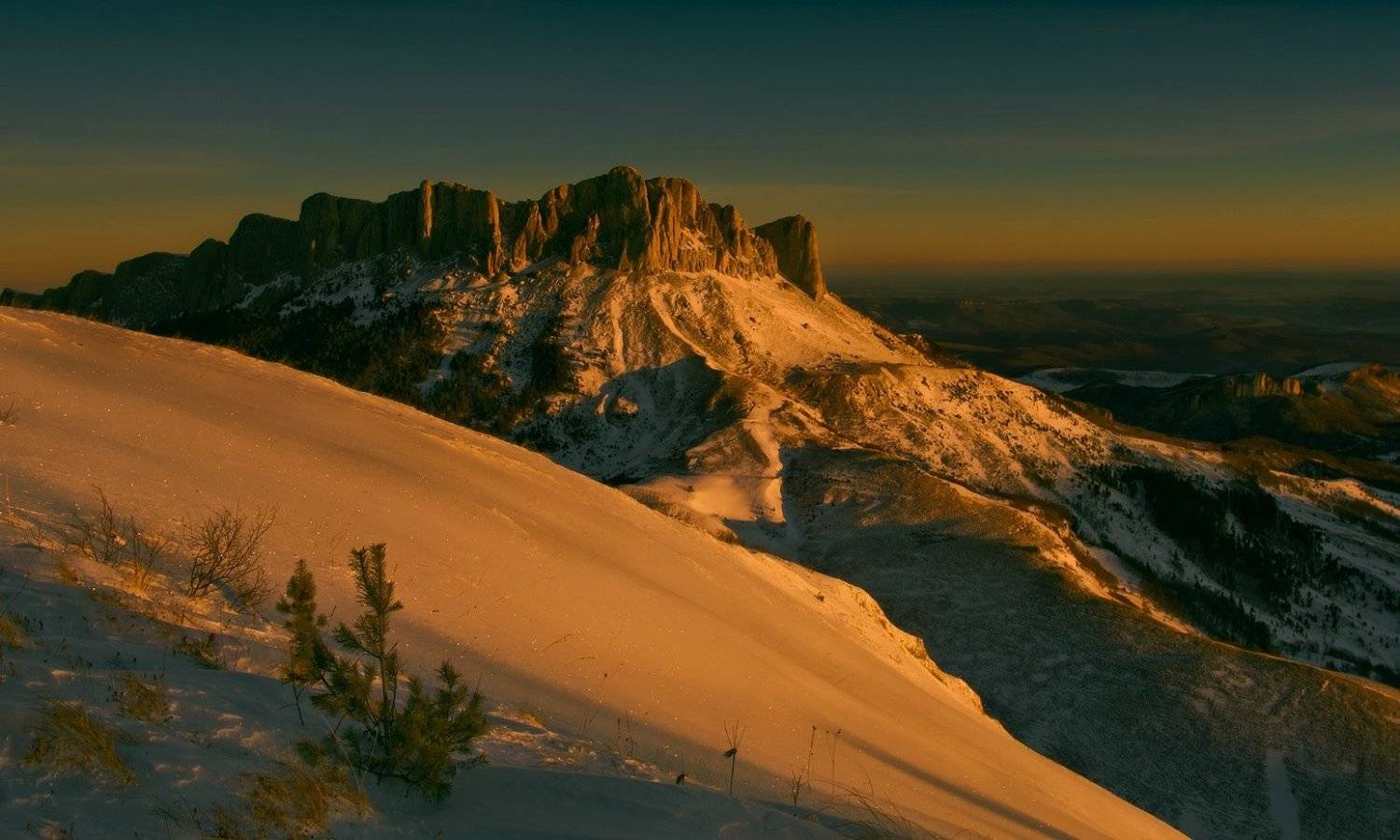 ТХАЧ-ГОРА БОГА. Автор: ФЁДОР горы, кавказ, рассвет, тхач, зима январь, ФЁДОР