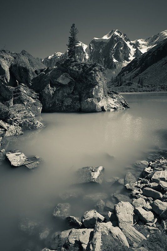 vensk, алтай, шавлинское озеро На горном утесе, стоит одиноко... фото превью