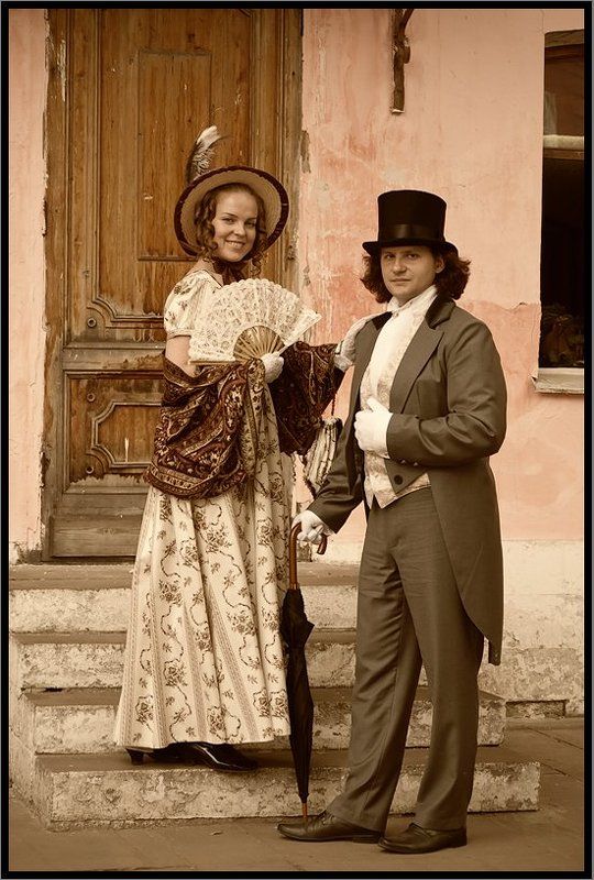 Портрет молодой семьиphoto preview