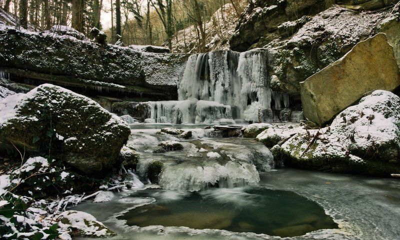 горы, кавказ, лёд, река, каверзе, зима ТАК И ЖИВУТ РУЧЬИ В МОРОЗ фото превью