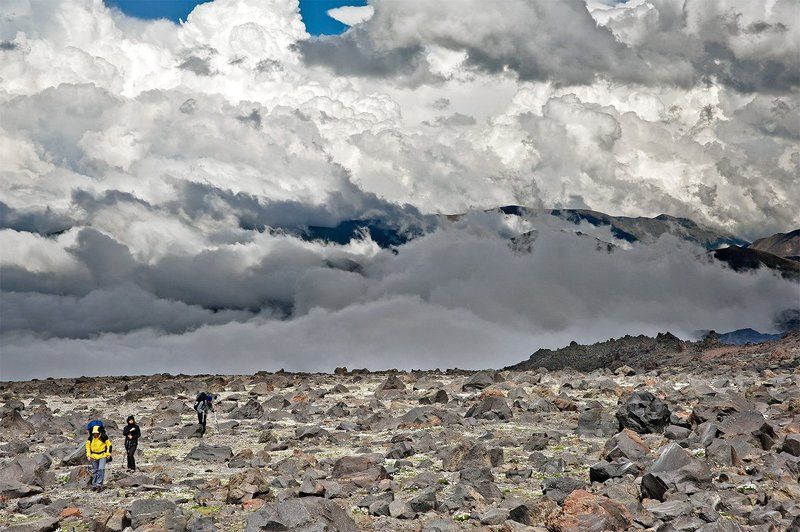 эльбрус, кавказ, горы, альпинизм, восхождение, скалы ленца, восточная вершина, 5621. Как перезимовать лето?photo preview